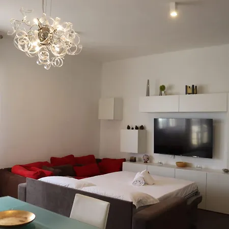 Guesthost - Airport Seaview Bari