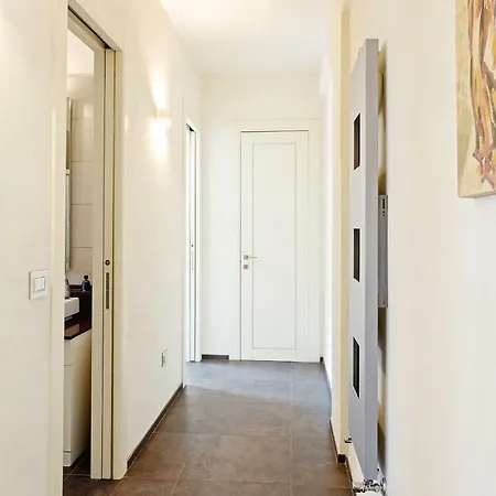 Apartament Guesthost - Airport Seaview