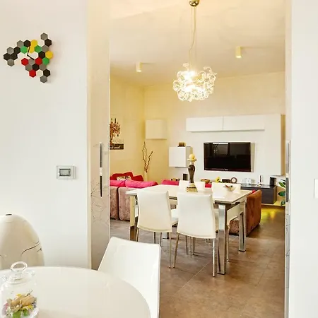 Airport Seaview Apartment Bari