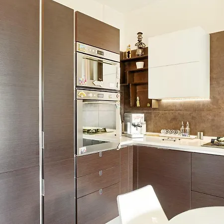 Guesthost - Airport Seaview Apartamento